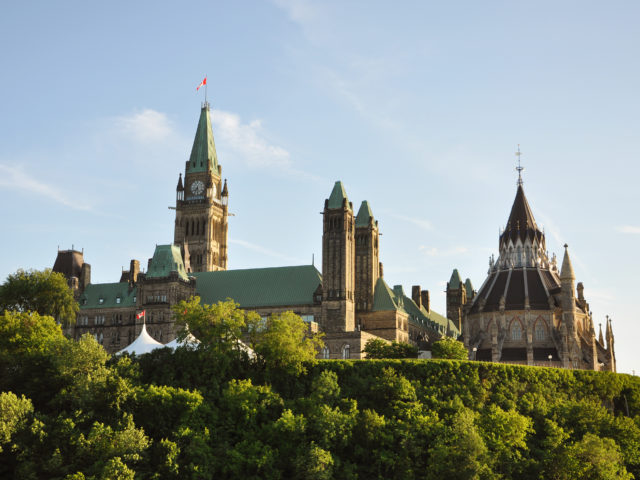Ontario Immigration Issues First Invitations Through Masters, PhD Graduate Streams